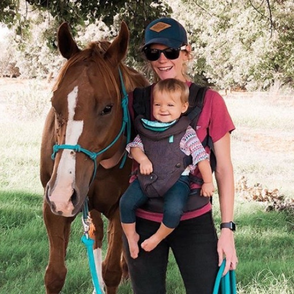 Infantino 4 in 1 baby carrier- ergonomic - Picture 6 of 6